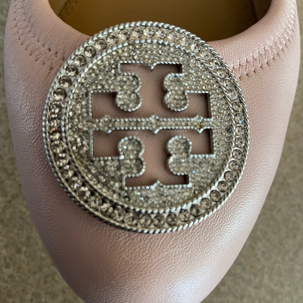 Tory Burch Liana Ballet Flats – Seashell Pink Nappa Leather Rhinestone Logo